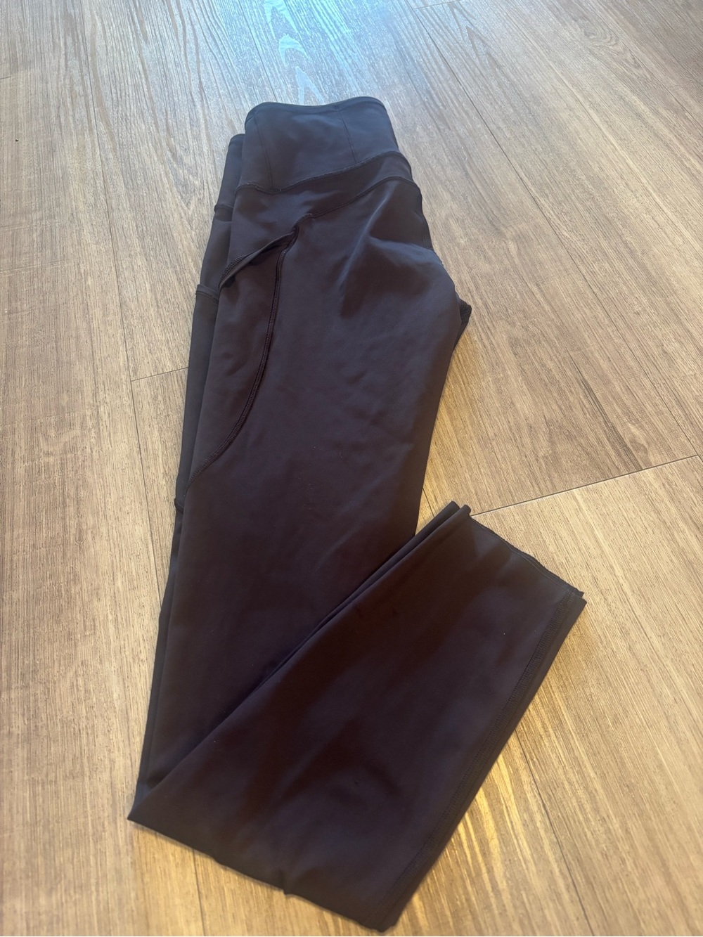 Lululemon size 4 fast and free Leggings